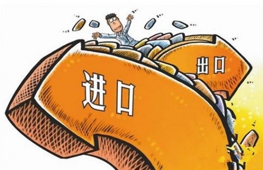 八月豬肉進口量占國內消費總量的六分之一，怪不得豬價一直在跌！