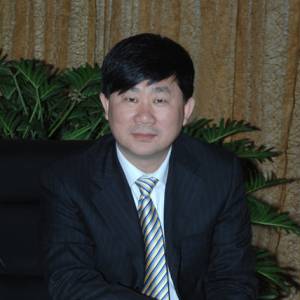 金衛東：在現實與夢想之間勇敢前行